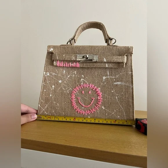 TAKING 1ST OFFER: Jute Smiley Face Handbag - NWOT -  Kelly Style - Picture 11 of 13